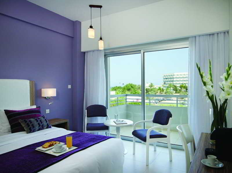 Sentido Kouzalis Beach Hotel โปรทาราส ภายนอก รูปภาพ